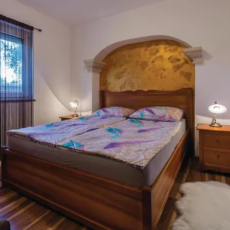 One-bedroom In Kosinozici